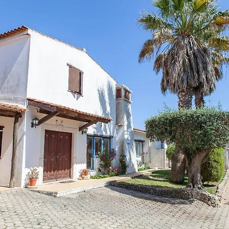 بيت ضيافة X - Quinta Oliveiras *